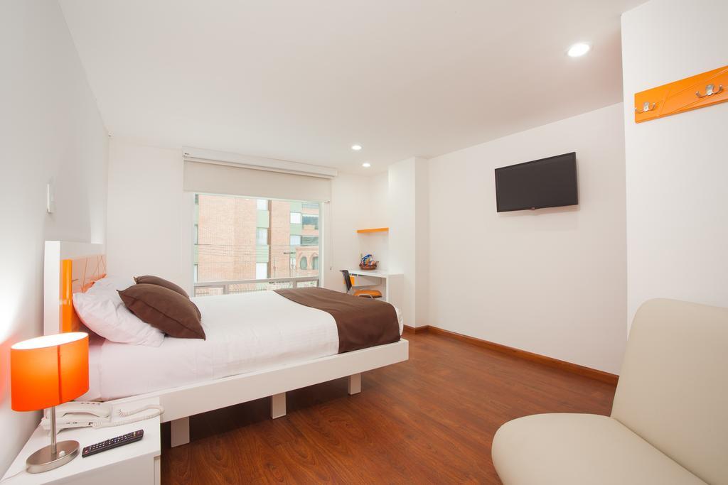 Hotel Castellana 100 Bogotá Dış mekan fotoğraf